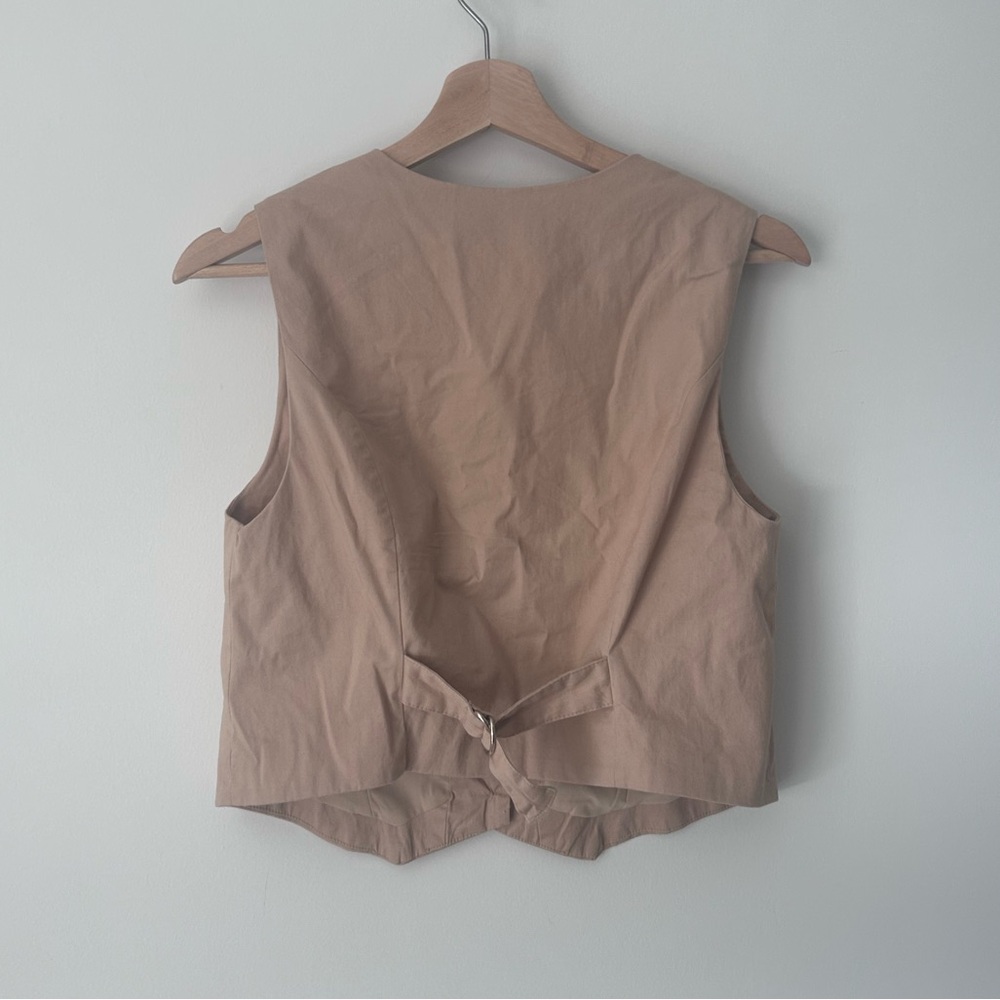 Abercrombie & Fitch tailored vest top - Picture 3 of 5